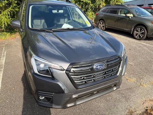 Certified 2024 Subaru Forester Limited AWD/4WD image 3