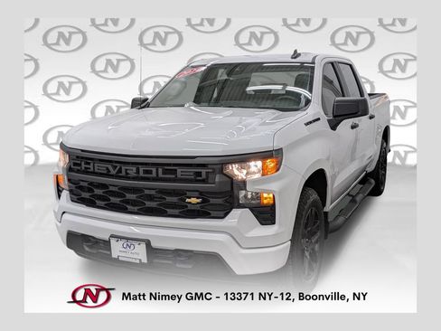 Used 2024 Chevrolet Silverado 1500 Custom AWD/4WD image 1