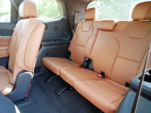 Certified 2025 Kia Telluride SX Prestige X-Line AWD/4WD image 36