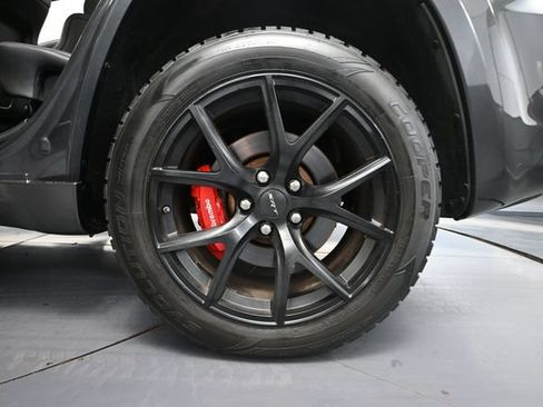 Used 2019 Jeep Grand Cherokee SRT AWD/4WD image 14