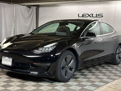 Used 2020 Tesla Model 3 Standard Range image 4