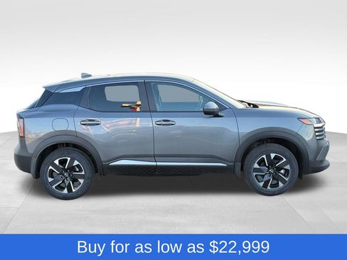 Used 2025 Nissan Kicks SV image 8