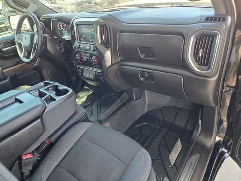 Certified 2019 Chevrolet Silverado 1500 RST AWD/4WD image 25