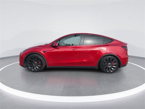 Used 2022 Tesla Model Y Performance image 5