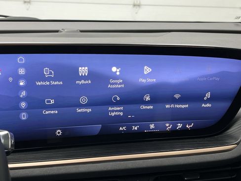 Certified 2024 Buick Envision Sport Touring image 22