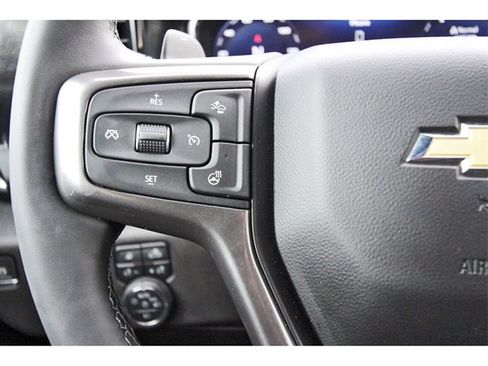 Used 2025 Chevrolet Silverado 1500 High Country w/ High Country Premium Package image 17