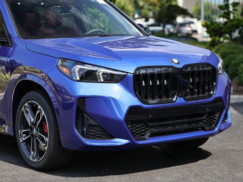 New 2026 BMW X1 xDrive28i w/ Technology Package AWD/4WD image 2