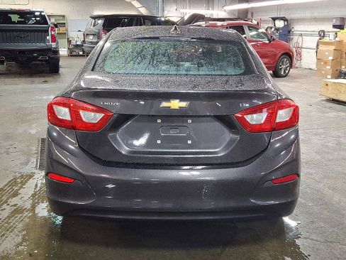 Used 2016 Chevrolet Cruze LT image 5