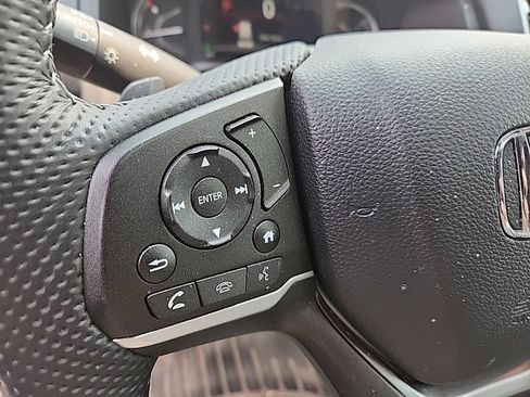 Used 2023 Honda Passport EX-L image 10