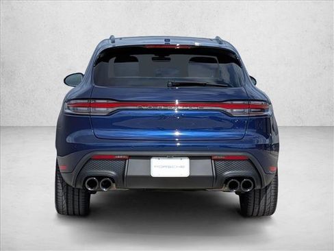 Used 2025 Porsche Macan S image 10