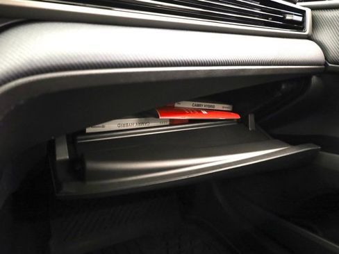 Certified 2025 Toyota Camry SE w/ Convenience Package image 22