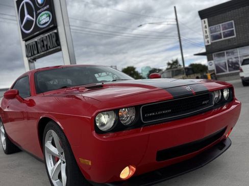 Used 2010 Dodge Challenger SRT8 w/ SRT Option Group II image 7