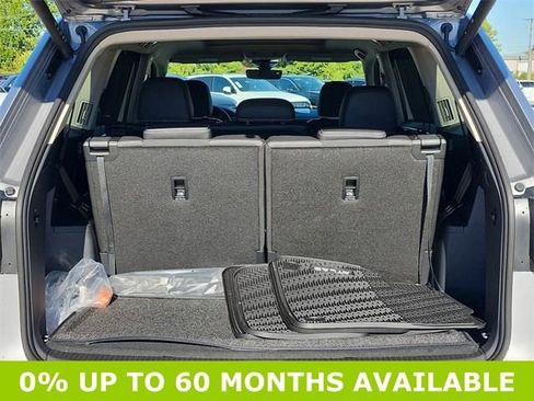 New 2026 Volkswagen Atlas SE FWD image 5