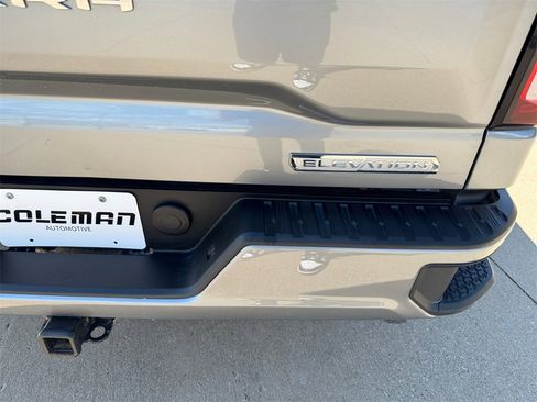 Used 2023 GMC Sierra 1500 Elevation image 16