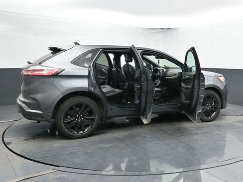 Used 2024 Ford Edge ST-Line w/ Class II Trailer Tow Package AWD/4WD image 33