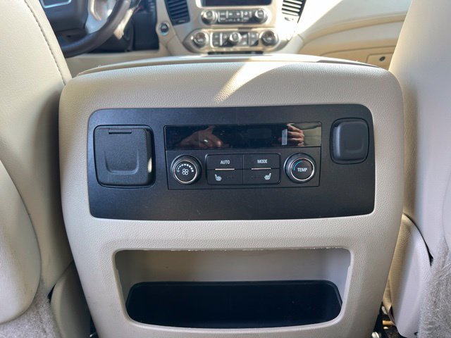 Used 2016 GMC Yukon XL Denali AWD/4WD image 17