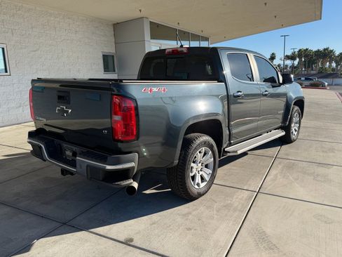 Used 2018 Chevrolet Colorado LT w/ Luxury Package, Chrome image 3