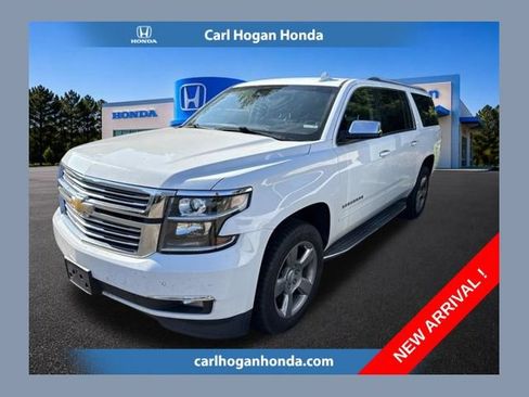 Used 2018 Chevrolet Suburban Premier AWD/4WD image 1