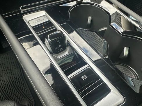 New 2025 Volkswagen Atlas SEL image 35