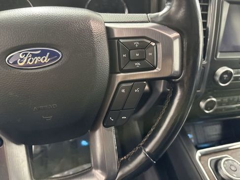 Used 2018 Ford Expedition Platinum image 14
