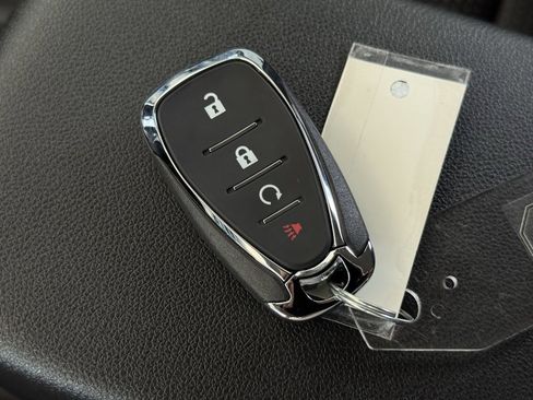 New 2025 Chevrolet Trax LT w/ Driver Confidence Package image 30