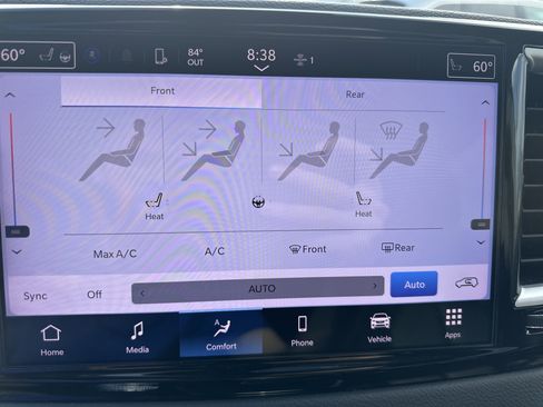 Used 2023 Chrysler Pacifica Touring-L image 28