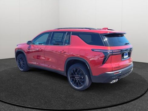 New 2026 Chevrolet Traverse LT w/ Midnight/Sport Edition FWD image 4