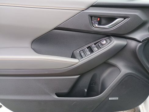 New 2025 Subaru Crosstrek 2.5i Limited image 8