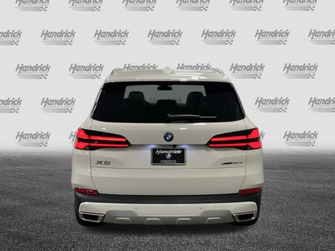 Certified 2026 BMW X5 xDrive50e w/ Climate Comfort Package AWD/4WD image 7