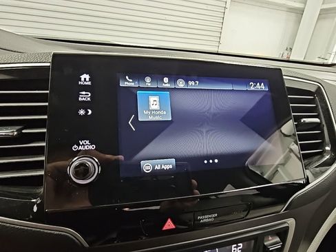 Used 2021 Honda Pilot EX image 18