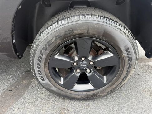 Used 2015 RAM 1500 Express w/ Black Ram 1500 Express Group AWD/4WD image 37