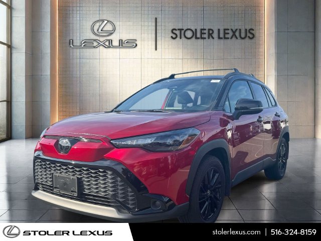 Used 2025 Toyota Corolla Cross AWD Hybrid w/ Moonroof Package image 3