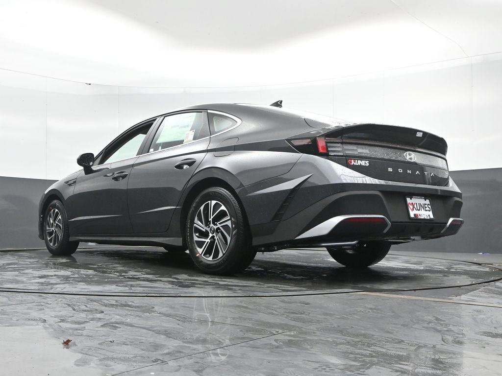 New 2026 Hyundai Sonata Blue FWD image 47