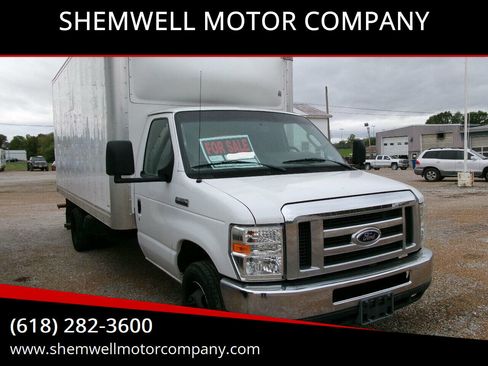 Used 2015 Ford E-350 and Econoline 350 Super Duty image 1