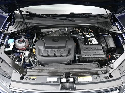 Used 2023 Volkswagen Tiguan SE image 14