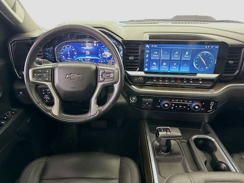 Used 2022 Chevrolet Silverado 1500 LT Trail Boss w/ Convenience Package II image 23