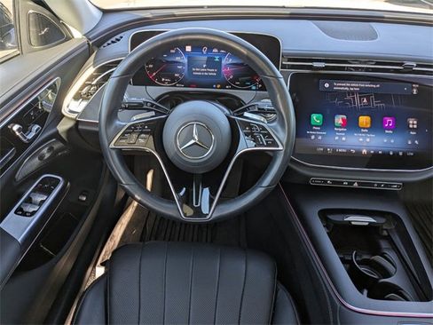 Used 2025 Mercedes-Benz E 350 4MATIC Sedan image 16
