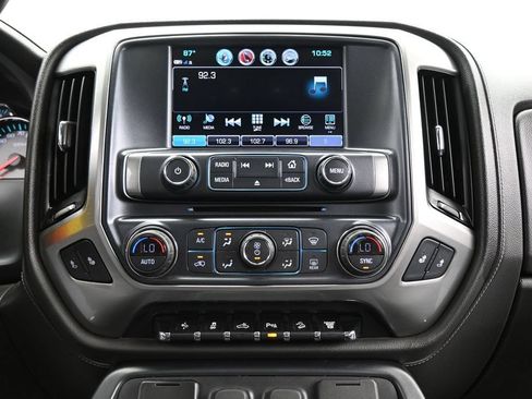 Used 2018 Chevrolet Silverado 2500 LTZ w/ Midnight Edition AWD/4WD image 16