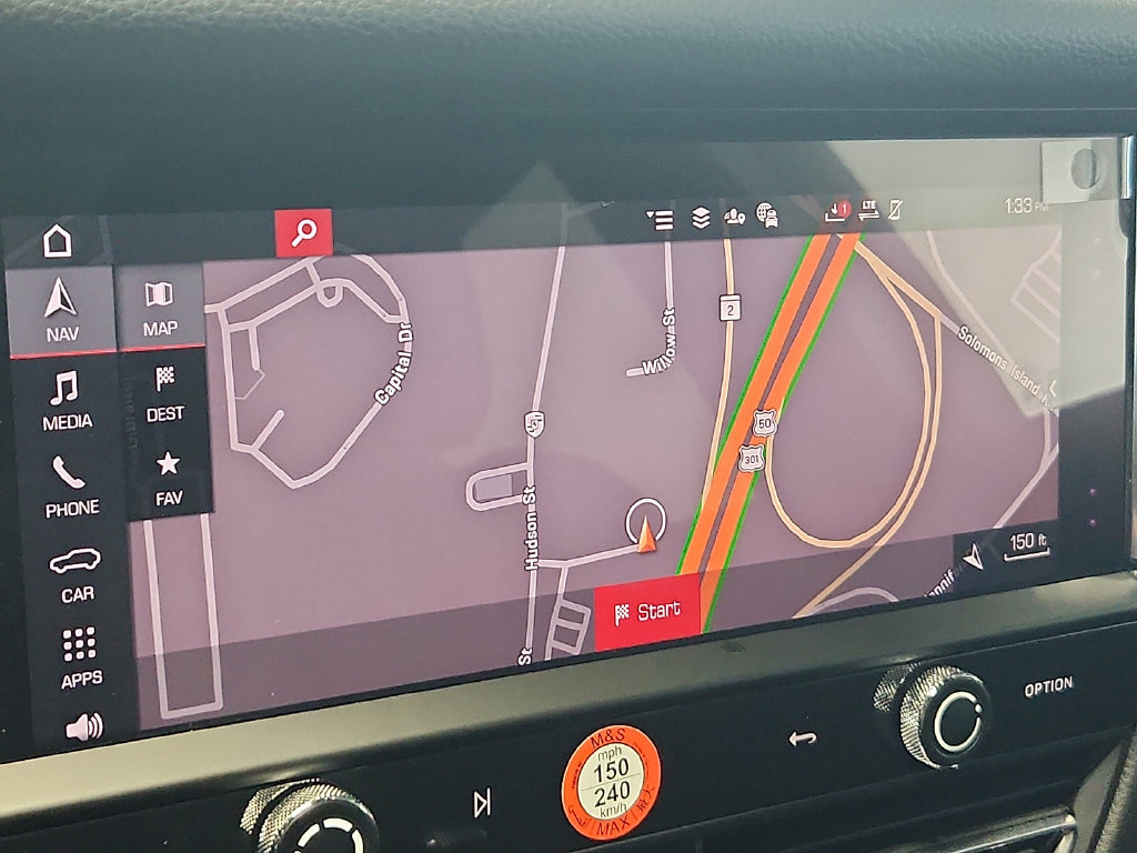 Certified 2026 Porsche Macan AWD/4WD image 18