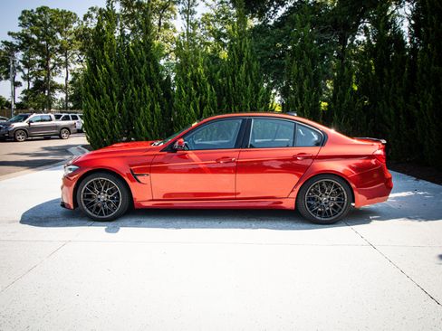 Used 2018 BMW M3 RWD image 7