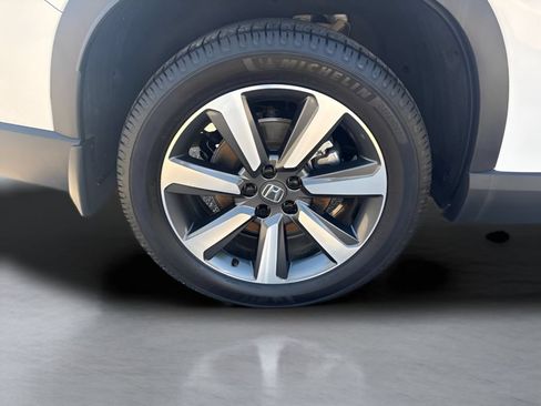 Used 2023 Honda Pilot Touring image 37