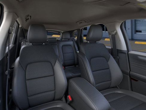 New 2025 Ford Escape SE image 10