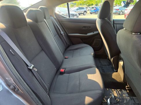 Used 2024 Nissan Sentra S FWD image 7