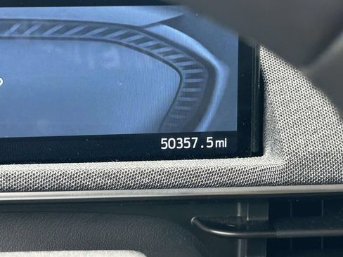 Used 2021 Ford Mustang Mach-E Premium RWD image 31