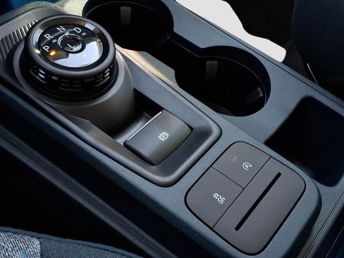 New 2025 Ford Maverick XLT w/ XLT Luxury Package image 14