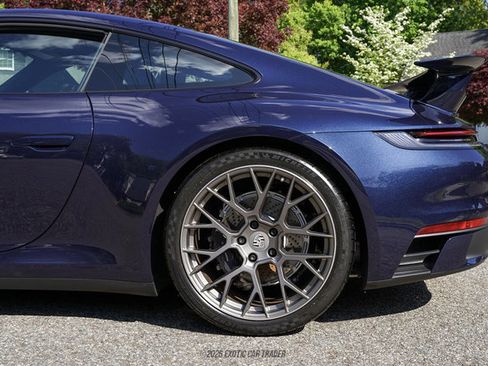 Used 2021 Porsche 911 Carrera RWD image 5