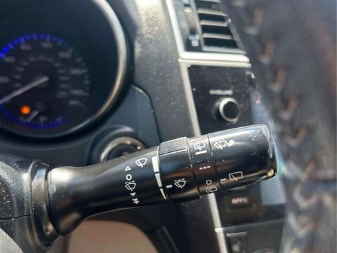 Used 2019 Subaru Outback 2.5i Limited image 28