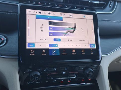 New 2025 Jeep Grand Cherokee L Limited image 12