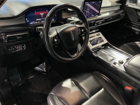 Used 2021 Lincoln Aviator 2WD image 10