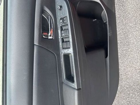 Used 2014 Subaru Crosstrek 2.0i Limited AWD/4WD image 15